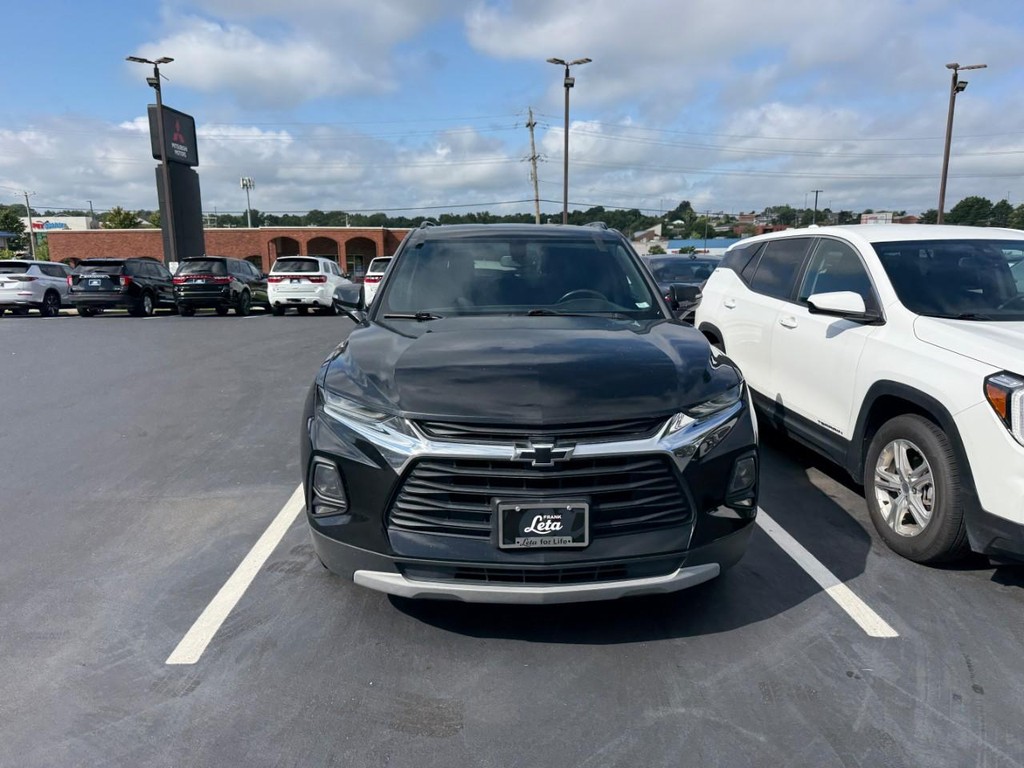 Chevrolet Blazer Vehicle Full-screen Gallery Image 04
