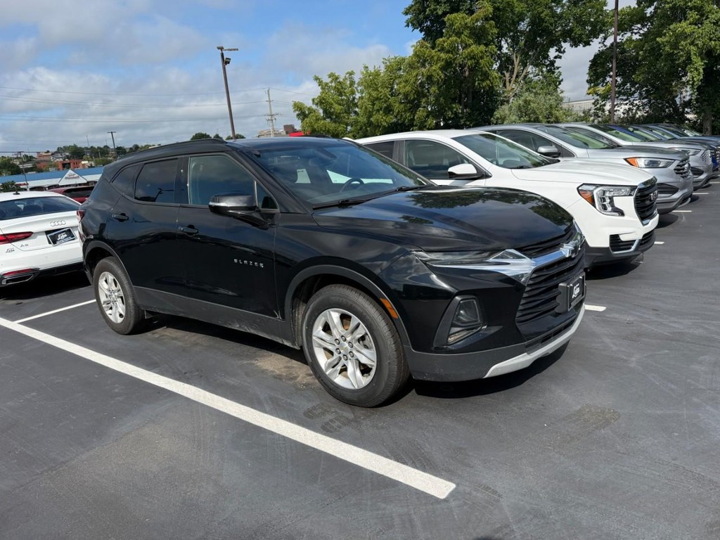 Chevrolet Blazer Vehicle Full-screen Gallery Image 08