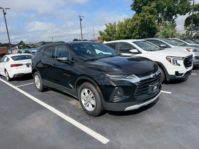 more details - chevrolet blazer