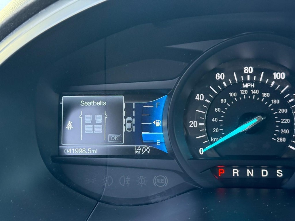 Ford Edge Vehicle Full-screen Gallery Image 22