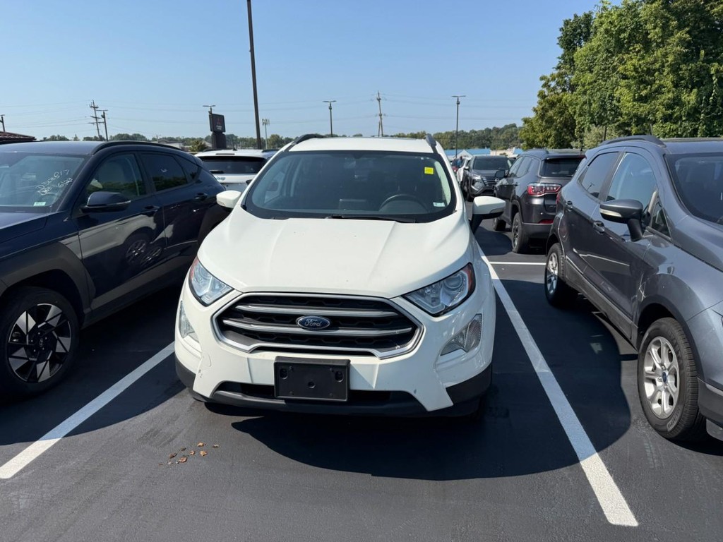 Ford EcoSport Vehicle Full-screen Gallery Image 04