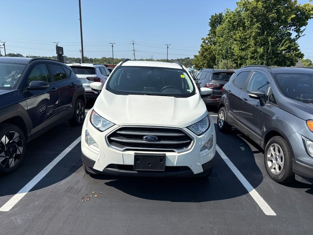 Ford EcoSport Vehicle Full-screen Gallery Image 05