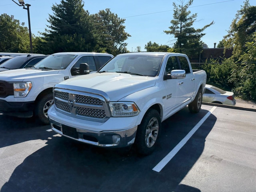 Ram 1500 Vehicle Full-screen Gallery Image 04
