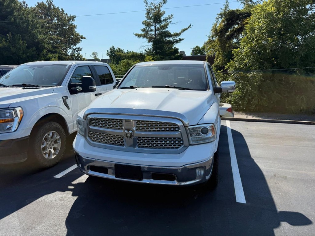 Ram 1500 Vehicle Full-screen Gallery Image 08