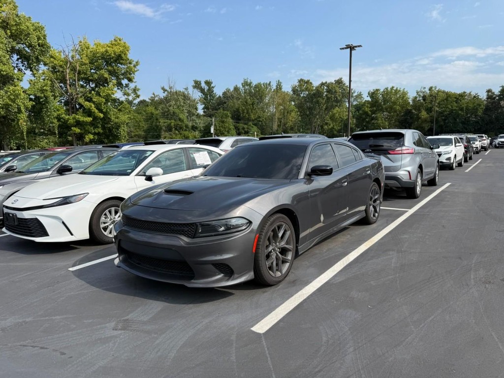 Dodge Charger Vehicle Full-screen Gallery Image 06