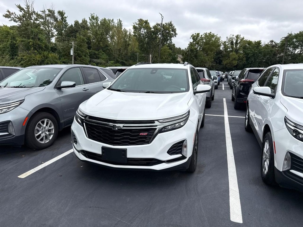 Chevrolet Equinox Vehicle Full-screen Gallery Image 05
