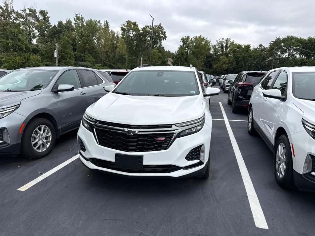 Chevrolet Equinox Vehicle Full-screen Gallery Image 06