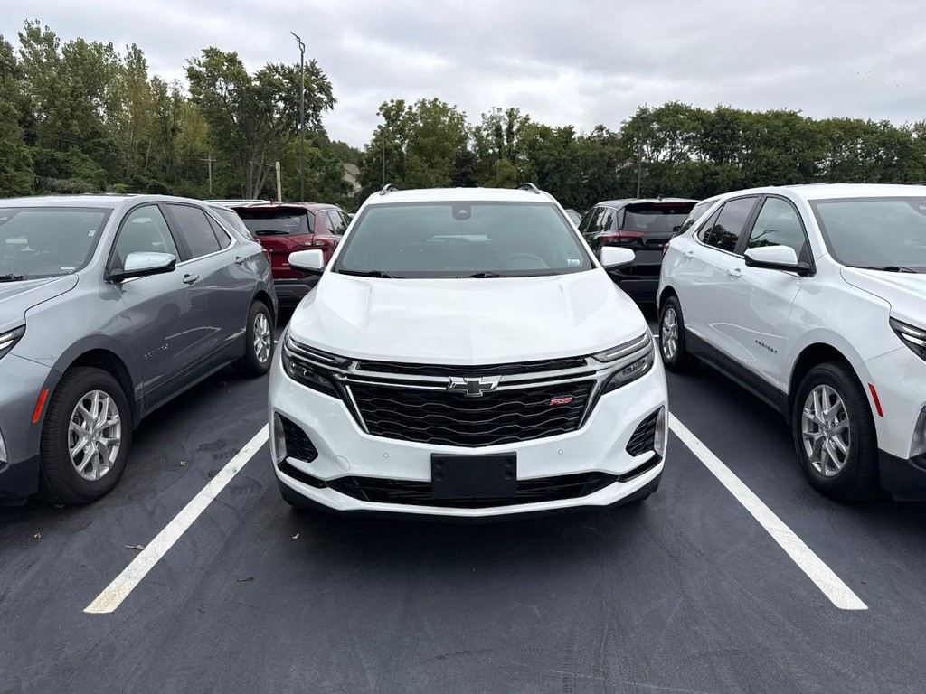 Chevrolet Equinox Vehicle Full-screen Gallery Image 09