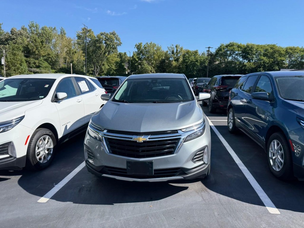 Chevrolet Equinox Vehicle Full-screen Gallery Image 07