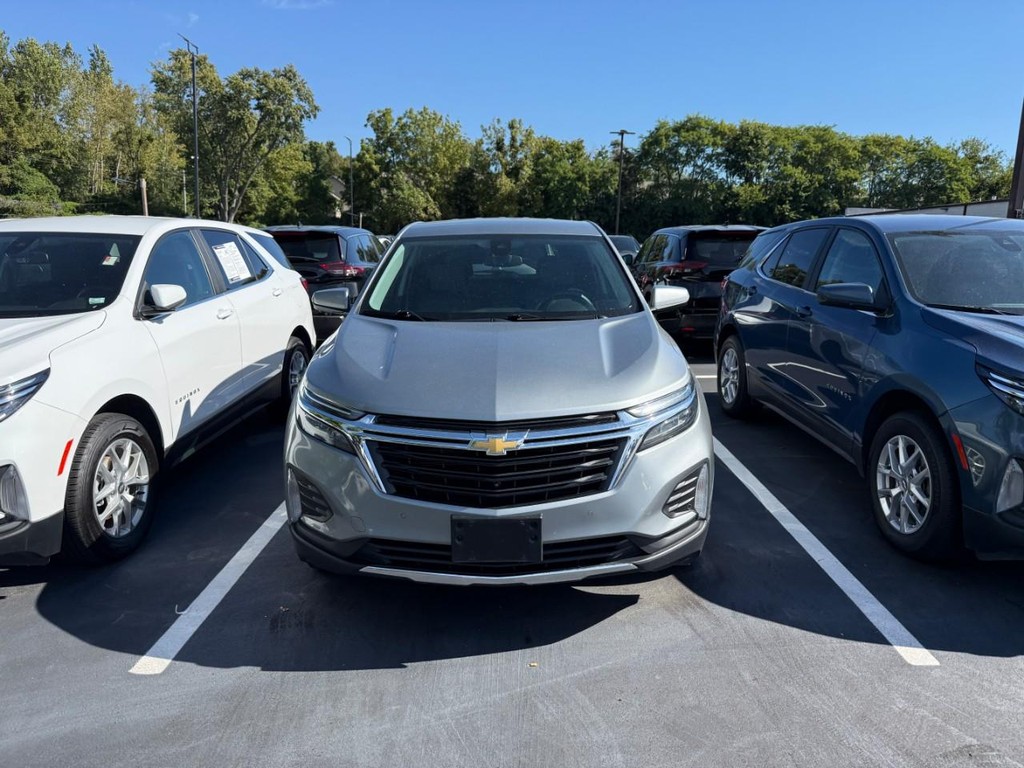 Chevrolet Equinox Vehicle Full-screen Gallery Image 08
