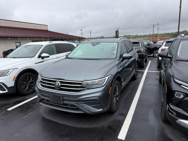 more details - volkswagen tiguan