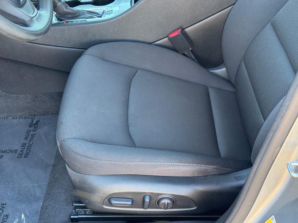 Chevrolet Malibu Vehicle Full-screen Gallery Image 17