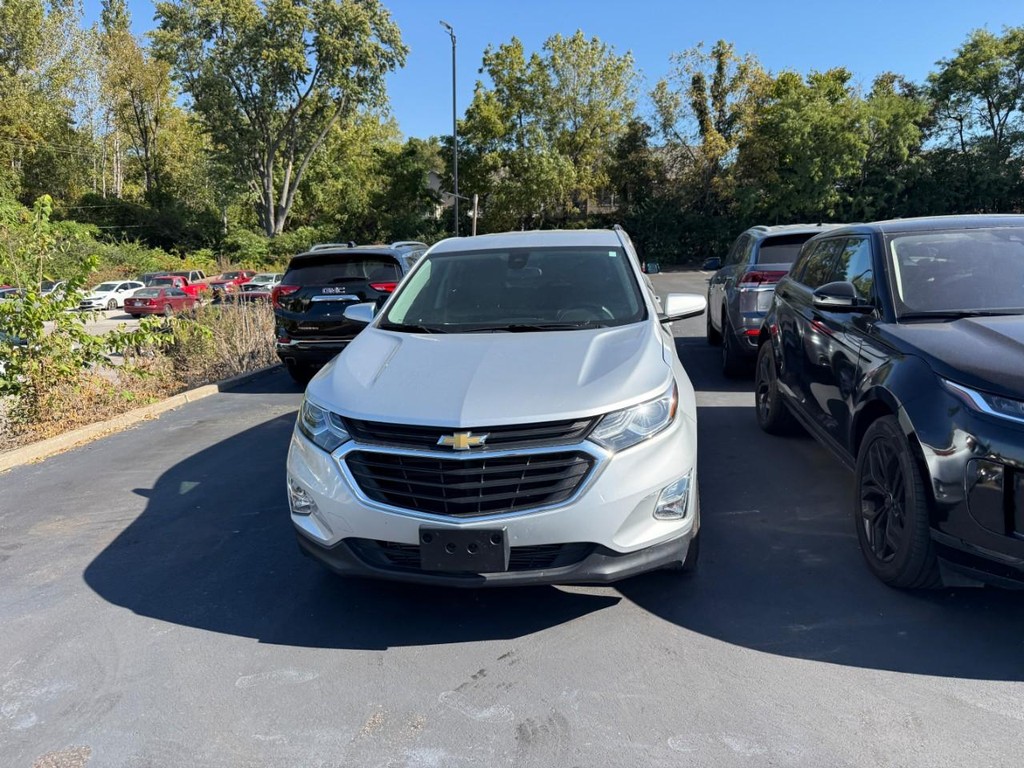 Chevrolet Equinox Vehicle Full-screen Gallery Image 04