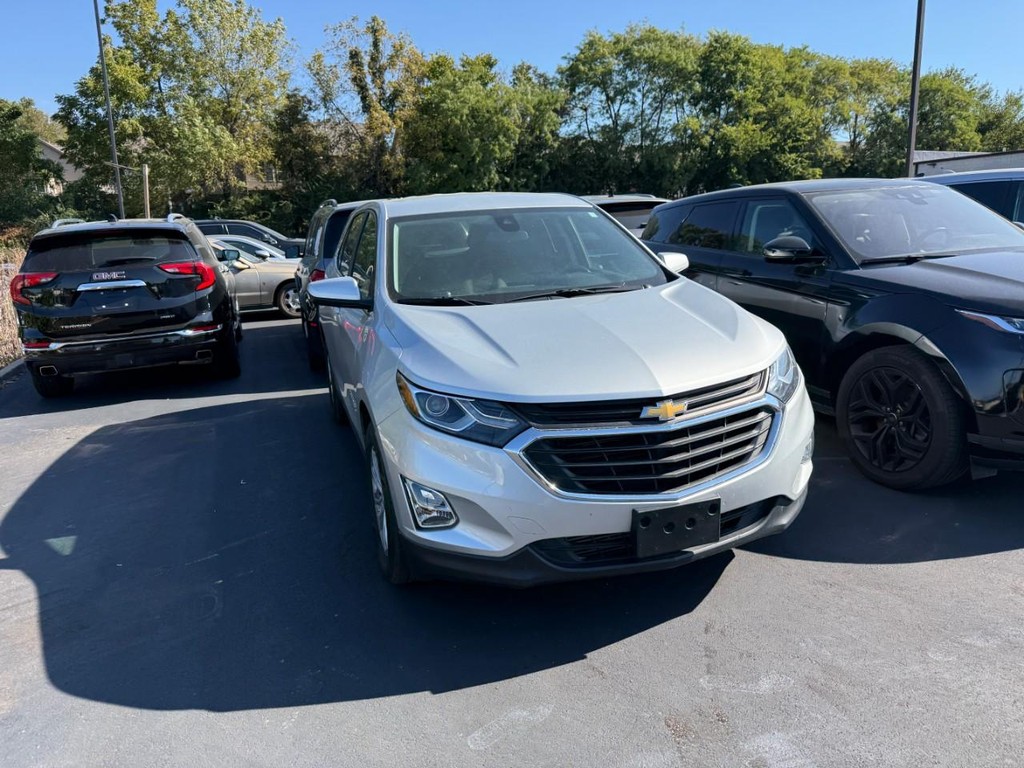 Chevrolet Equinox Vehicle Full-screen Gallery Image 09