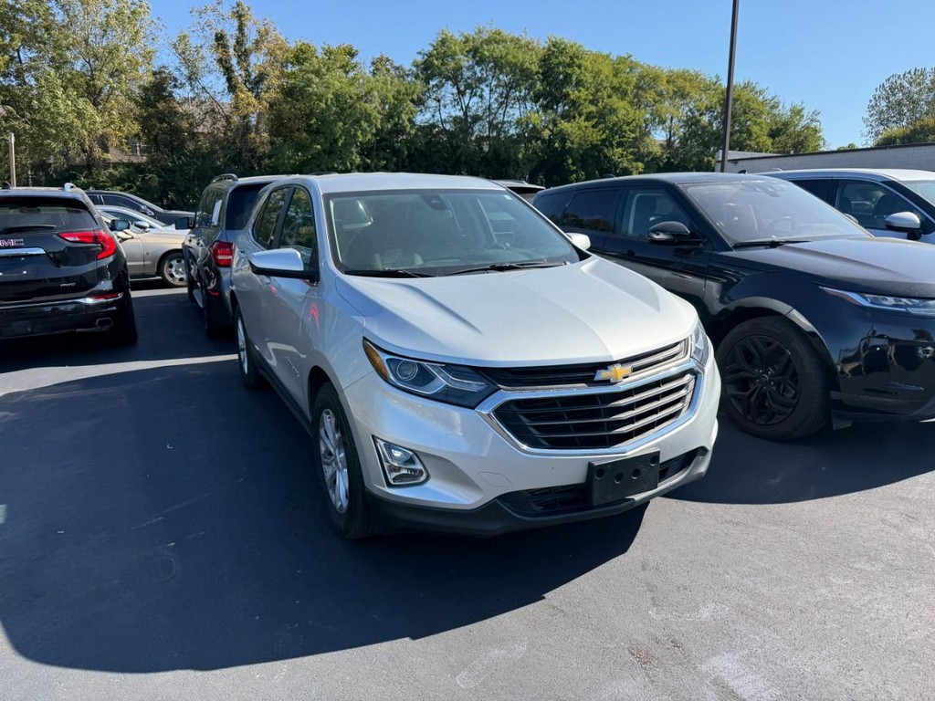 Chevrolet Equinox Vehicle Full-screen Gallery Image 10