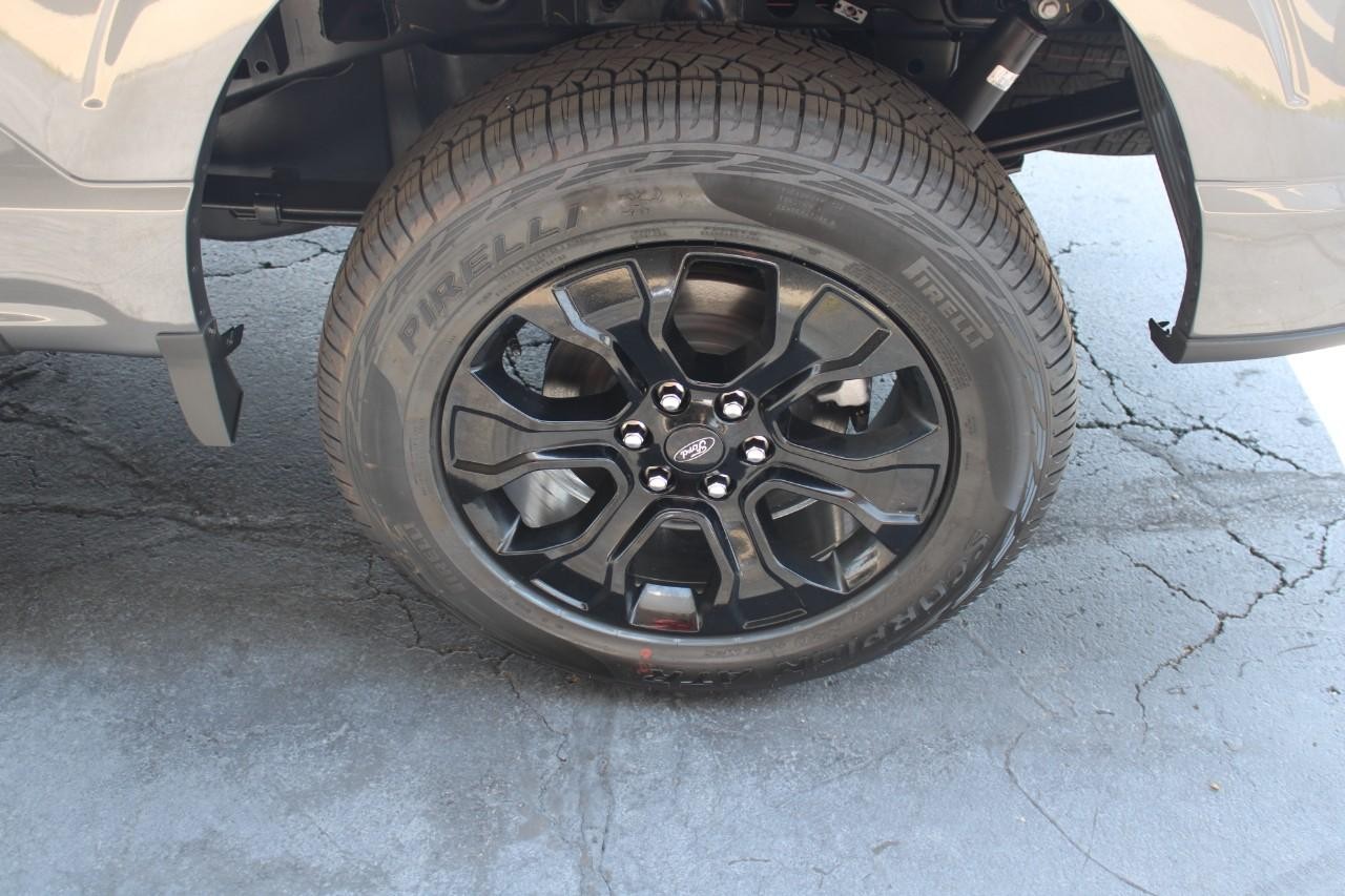 2022 Carbonized Gray Metallic Ford F-150 XLT 4X4 Truck