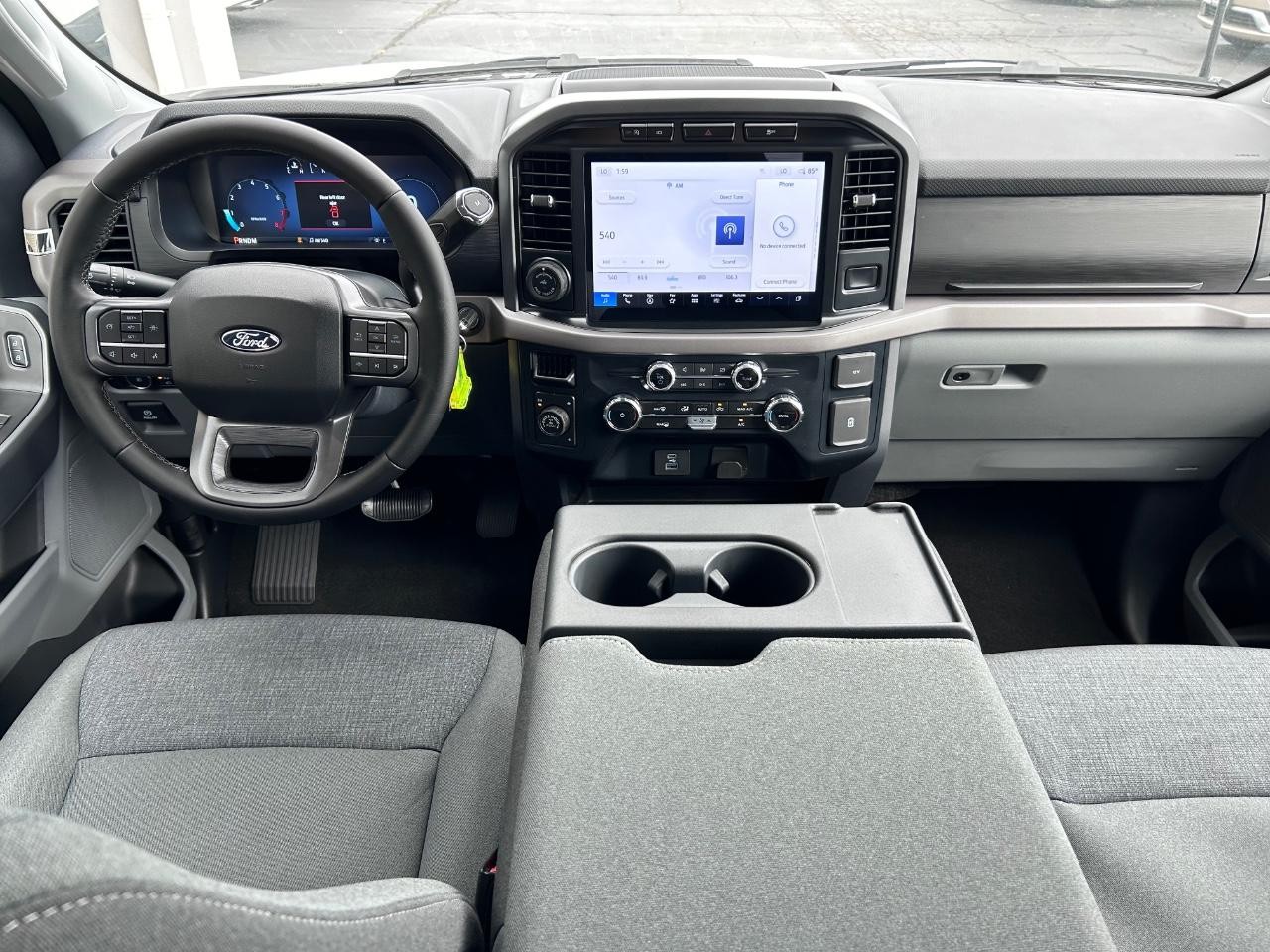 2024 Oxford White Ford F-150 XLT 4X4 Truck