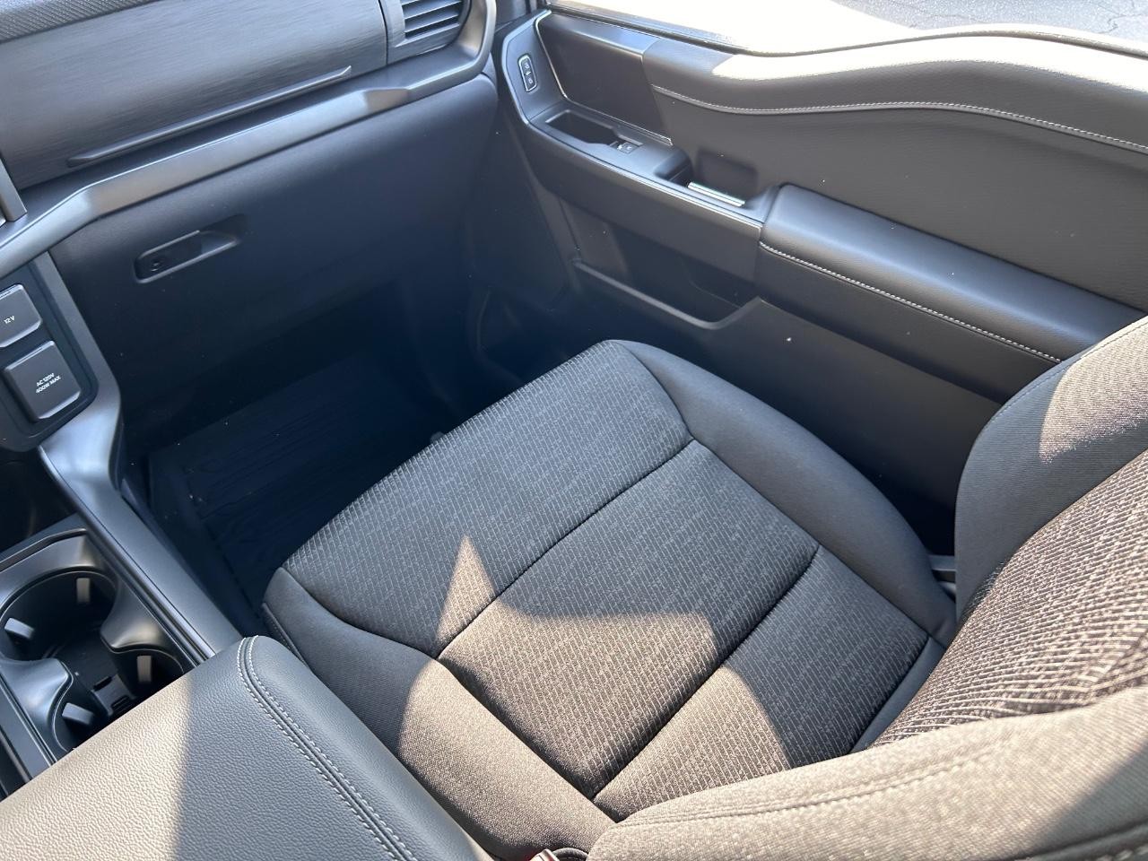 2024 Carbonized Gray Metallic Ford F-150 XLT 4X4 Truck