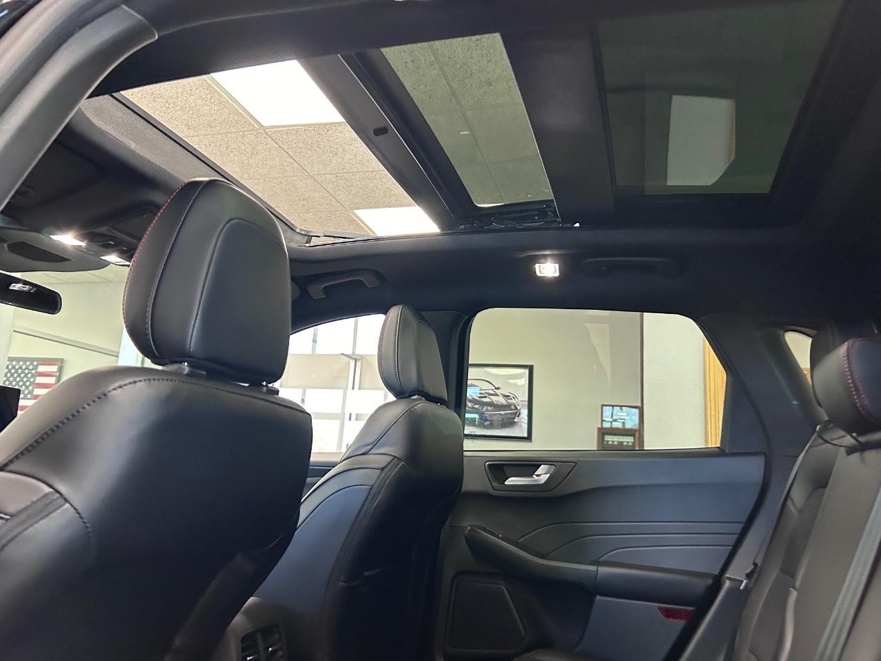 2025 Agate Black Metallic Ford Escape ST-Line AWD SUV