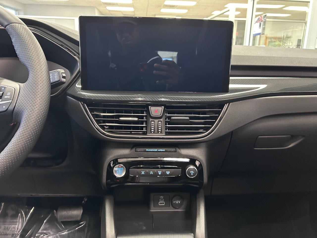 2025 Agate Black Metallic Ford Escape ST-Line AWD SUV