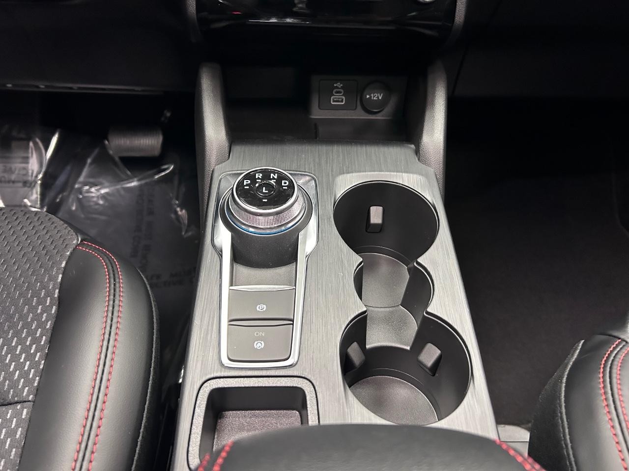 2025 Agate Black Metallic Ford Escape ST-Line AWD SUV