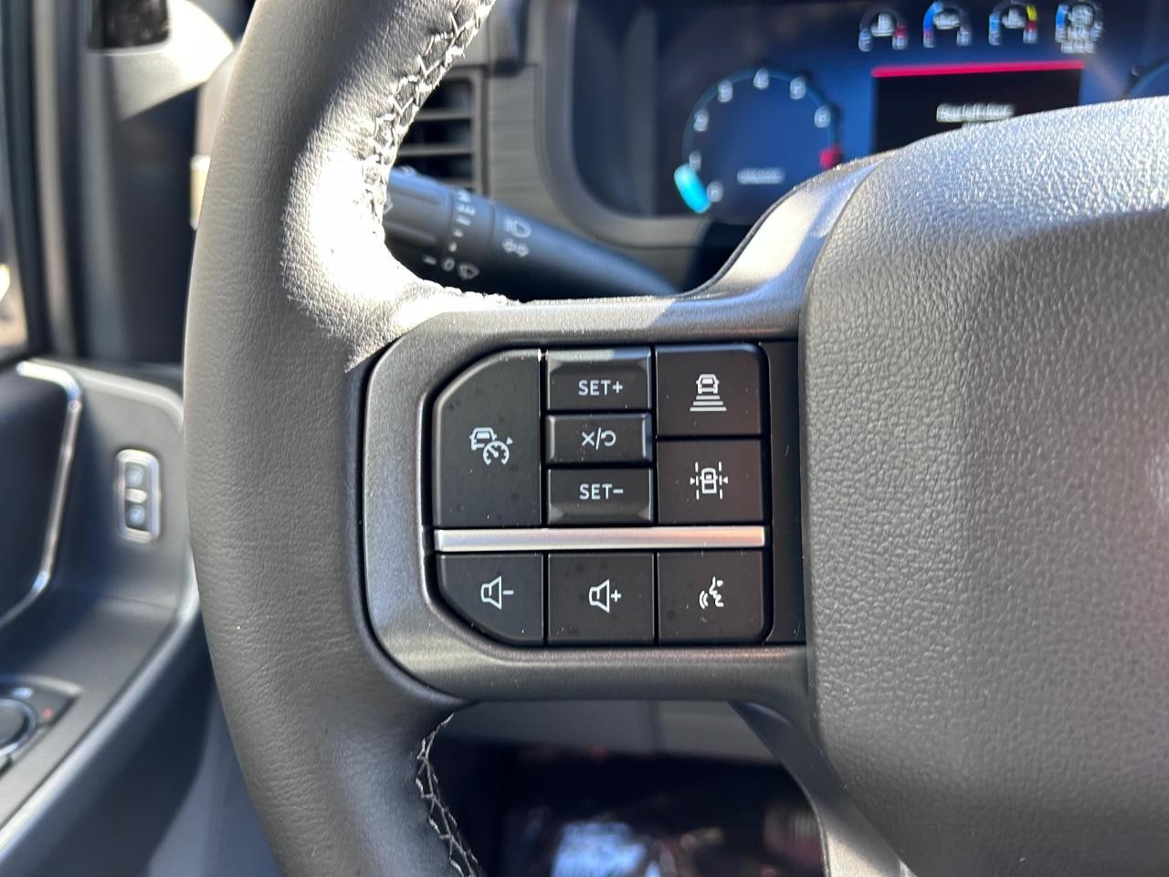 2024 Carbonized Gray Metallic Ford F-150 XLT 4X4 Truck