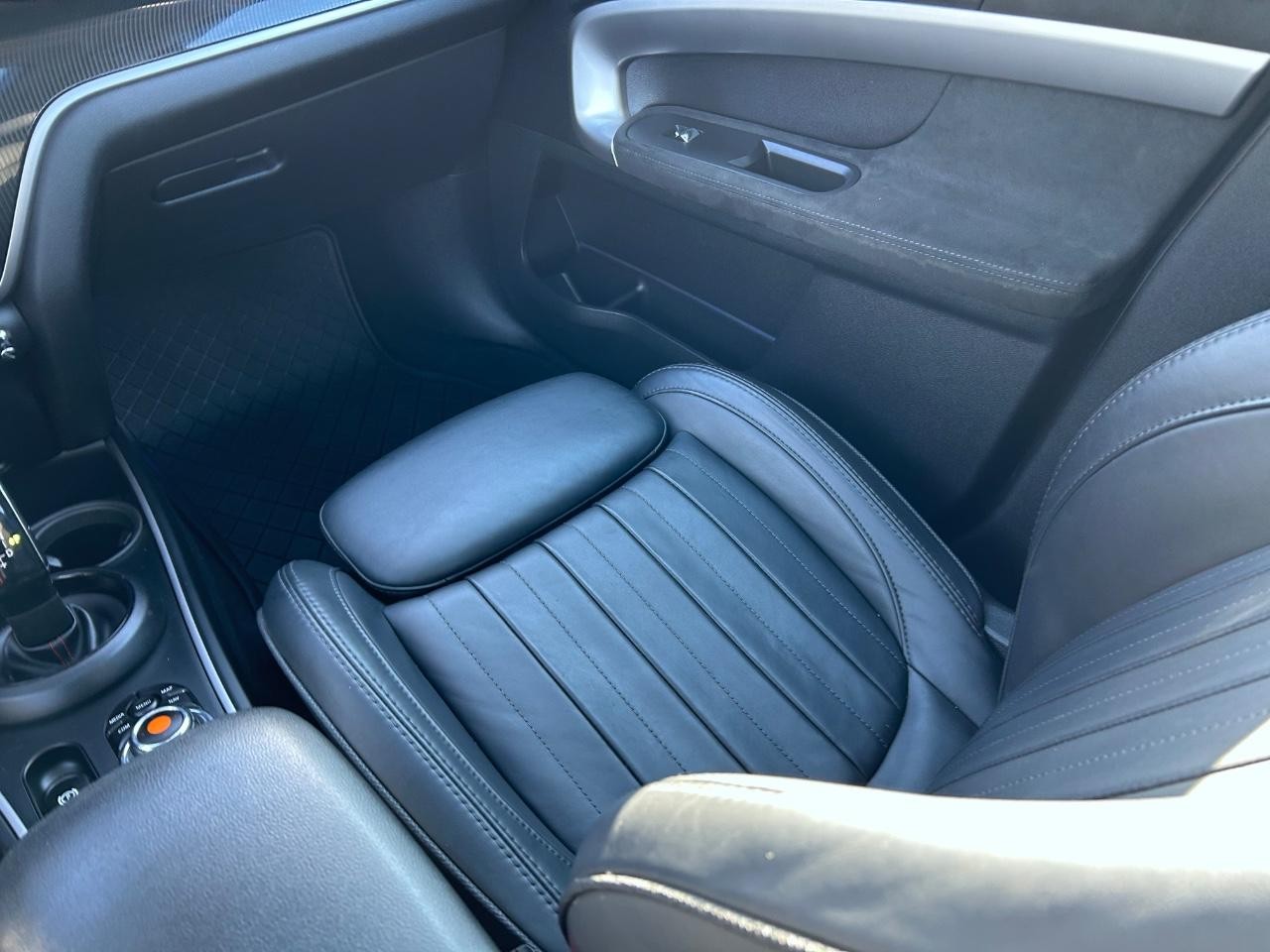 2020 Thunder Gray Metallic MINI Countryman Signature AWD SUV