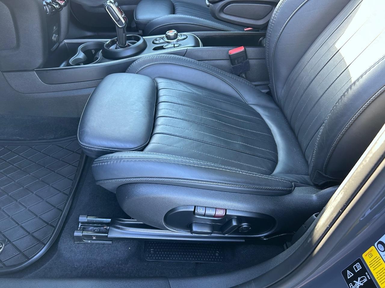 2020 Thunder Gray Metallic MINI Countryman Signature AWD SUV