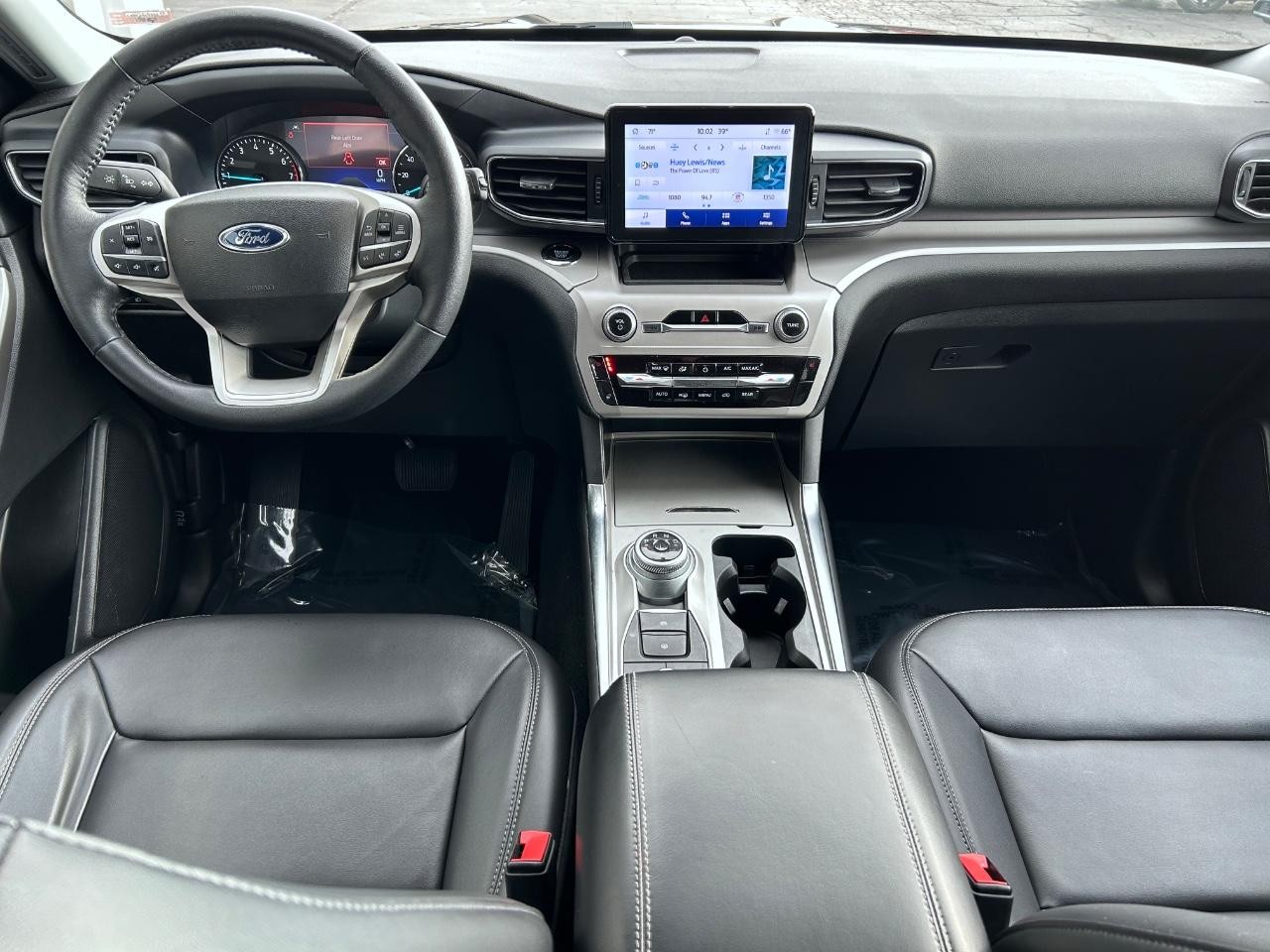 2023 Agate Black Metallic Ford Explorer XLT 4X4 SUV
