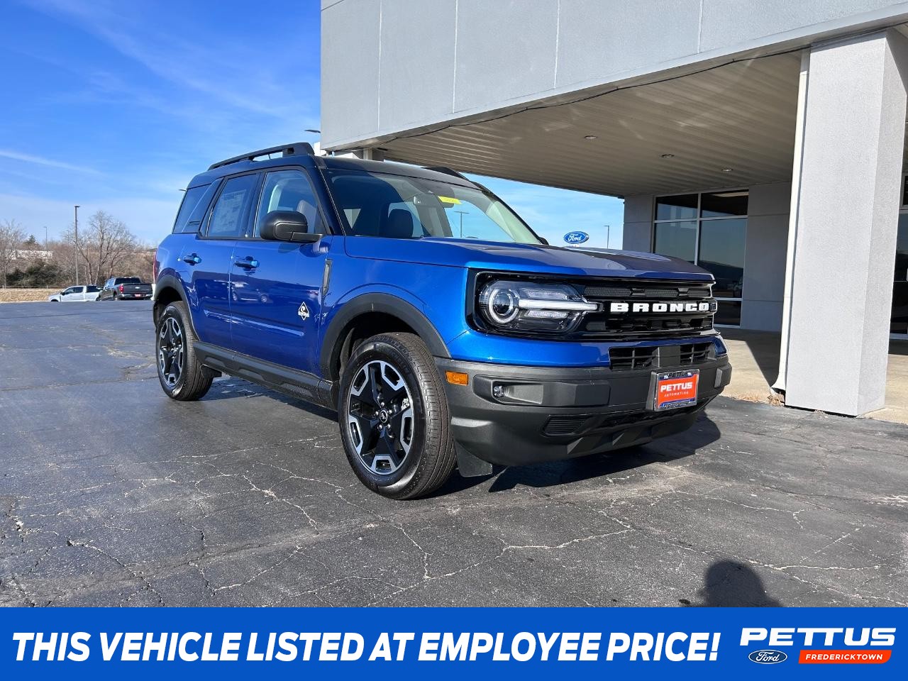 2024 Atlas Blue Metallic Ford Bronco Sport Outer Banks SUV