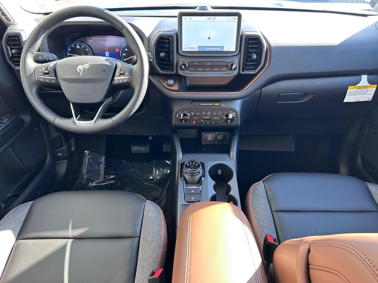 2024 Atlas Blue Metallic Ford Bronco Sport Outer Banks 4X4 SUV