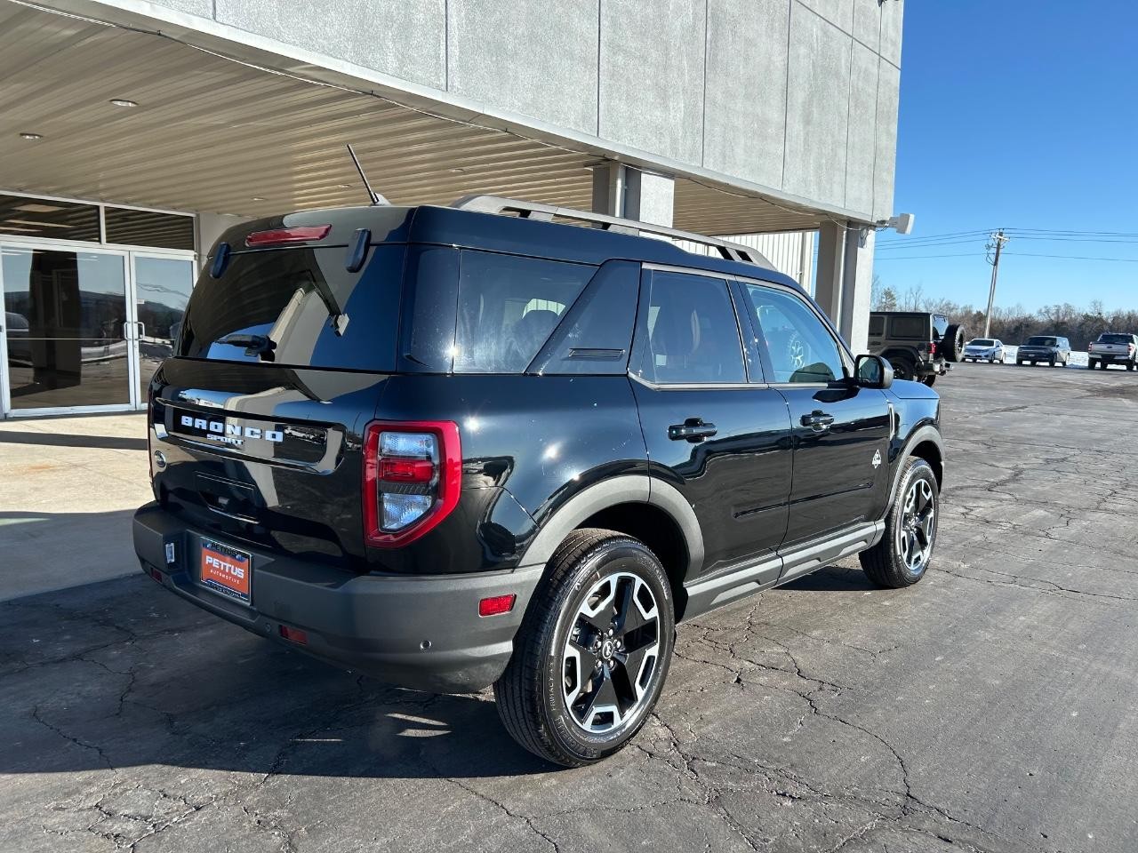 2024 Shadow Black Ford Bronco Sport Outer Banks 4X4 SUV