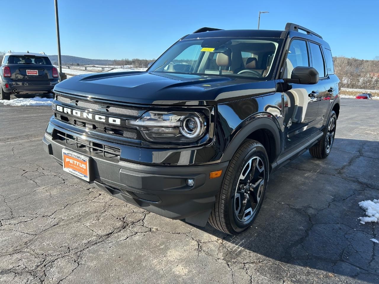 2024 Shadow Black Ford Bronco Sport Outer Banks 4X4 SUV