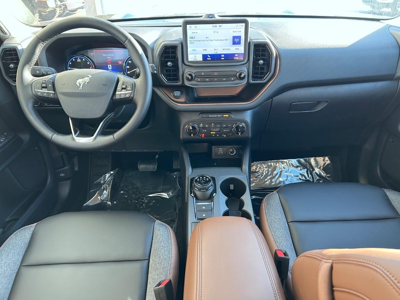 2024 Shadow Black Ford Bronco Sport Outer Banks 4X4 SUV