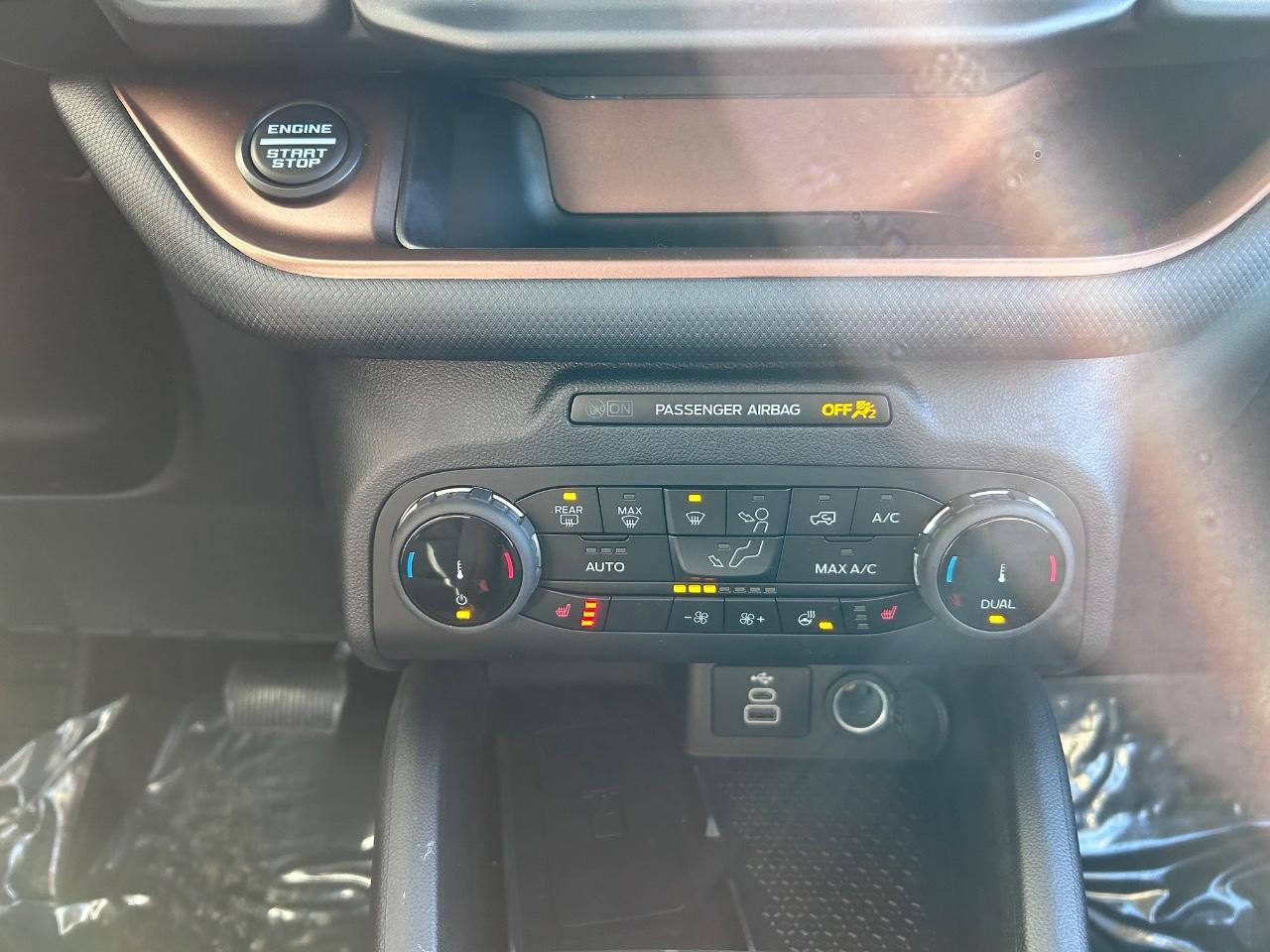 2024 Shadow Black Ford Bronco Sport Outer Banks 4X4 SUV