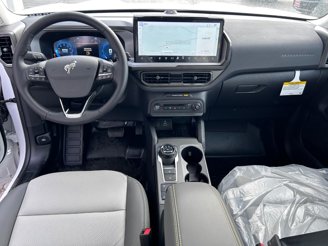 2025 Oxford White Ford Bronco Sport Badlands 4X4 SUV