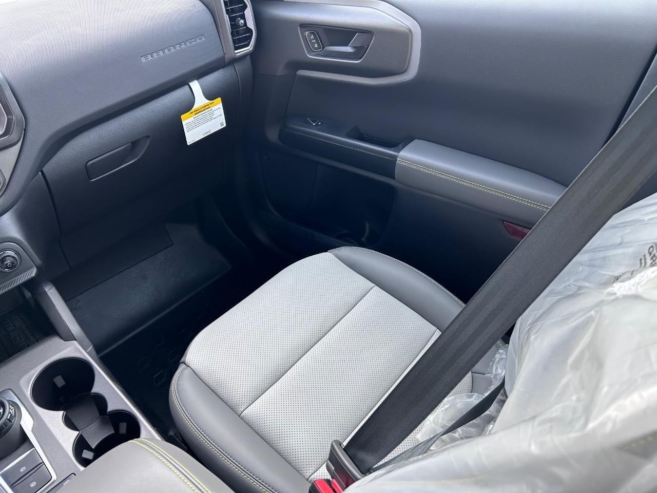 2025 Oxford White Ford Bronco Sport Badlands 4X4 SUV