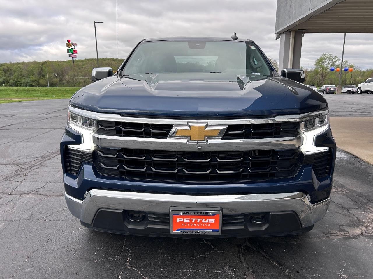 2023 Northsky Blue Metallic Chevrolet Silverado 1500 LT 4X4 Truck