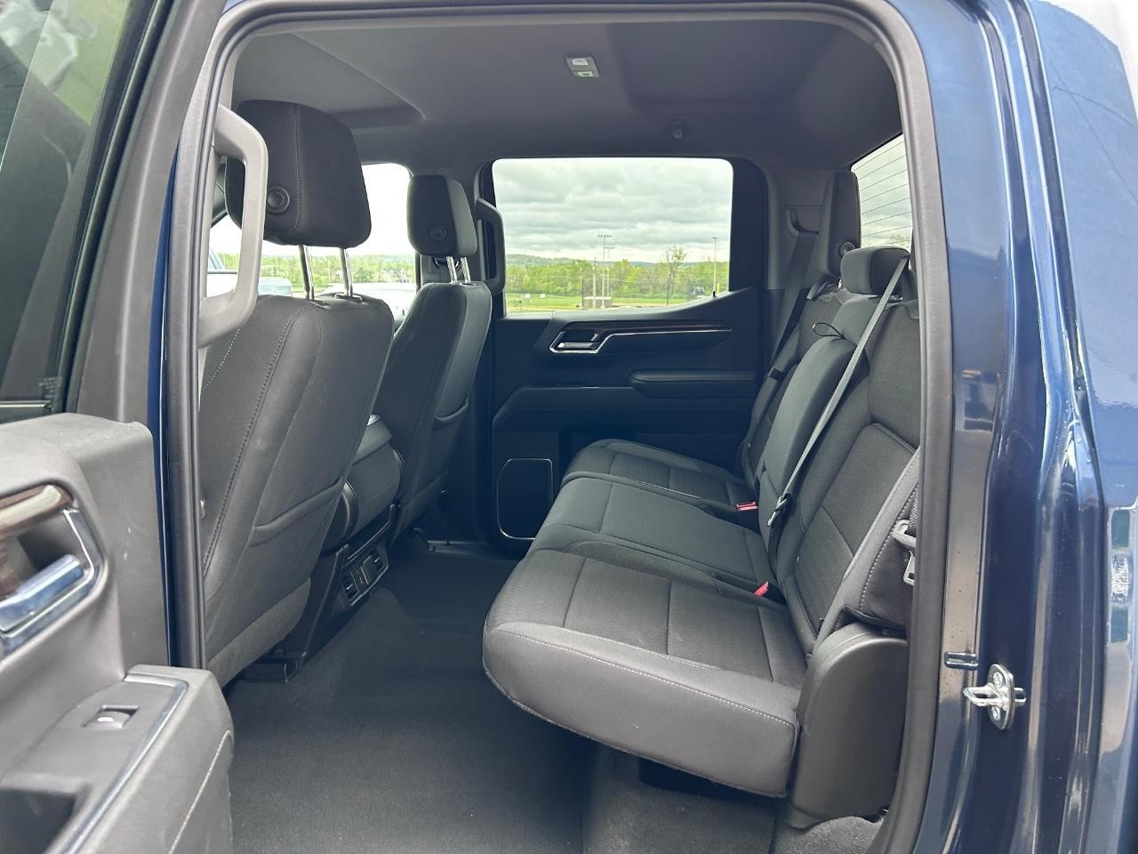2023 Northsky Blue Metallic Chevrolet Silverado 1500 LT 4X4 Truck