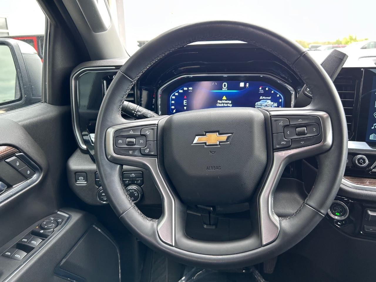 2023 Northsky Blue Metallic Chevrolet Silverado 1500 LT 4X4 Truck
