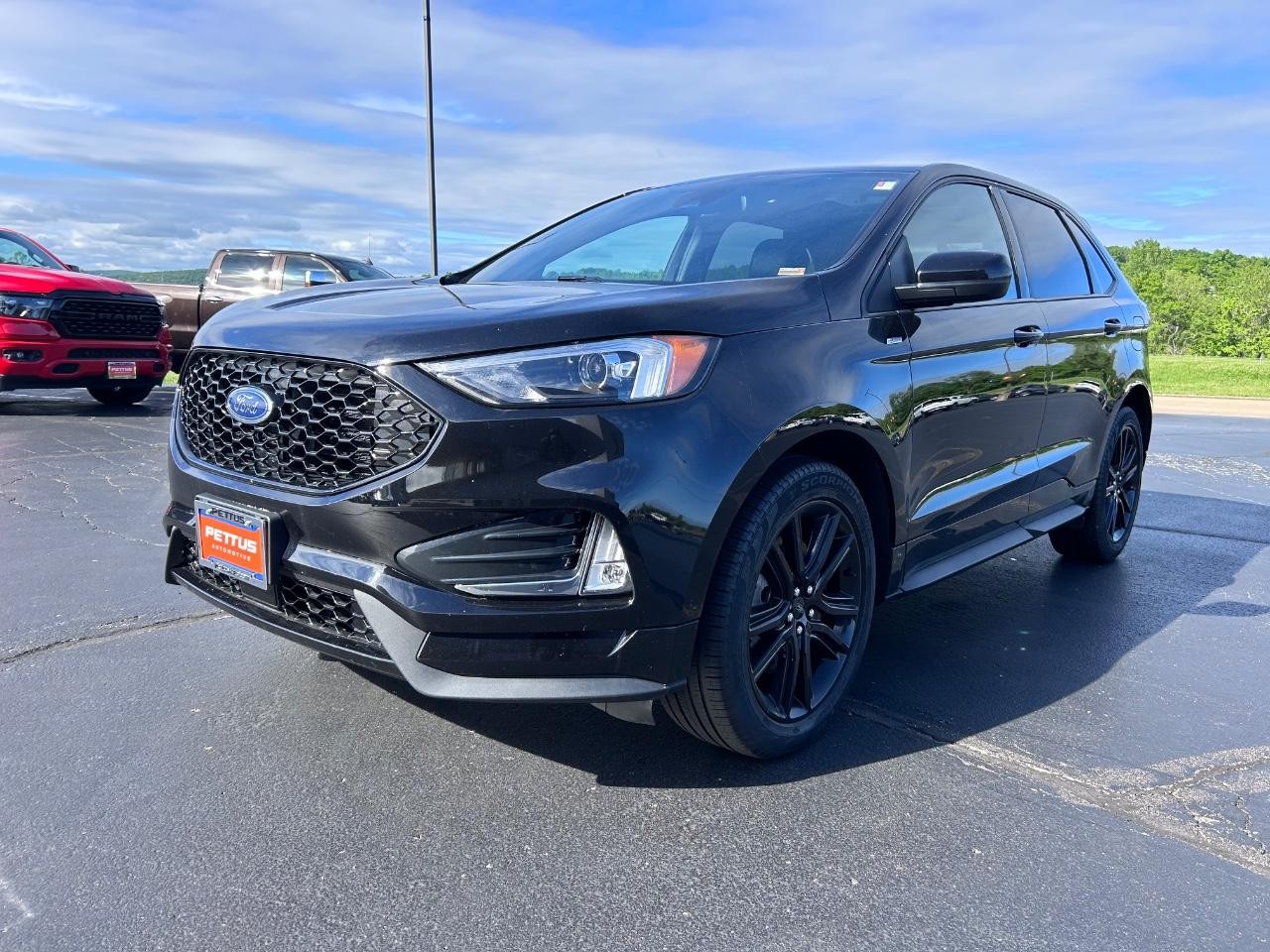 2023 Agate Black Metallic Ford Edge ST Line AWD SUV