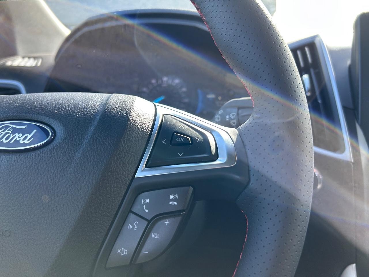2023 Agate Black Metallic Ford Edge ST Line AWD SUV
