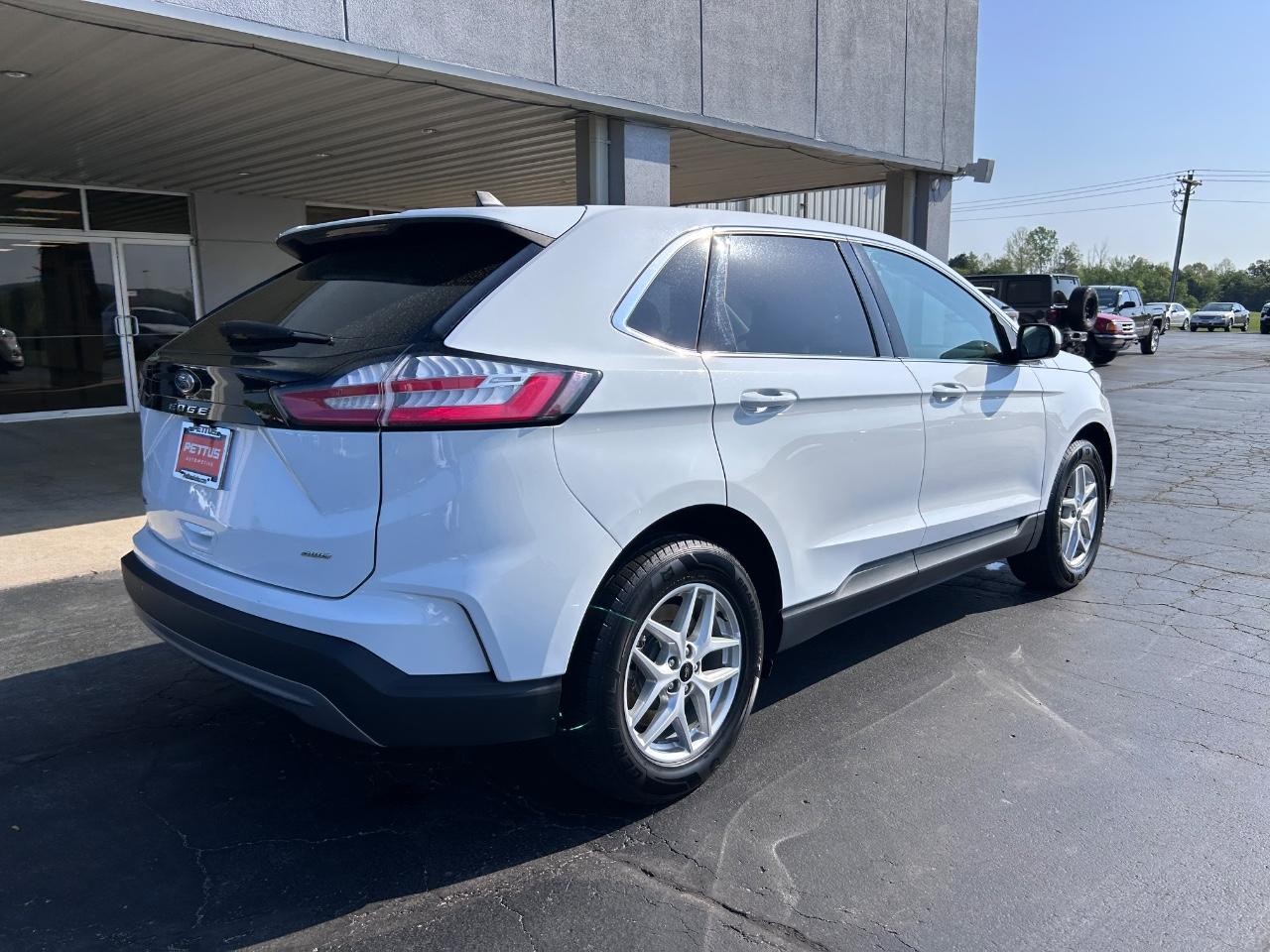 2023 Oxford White Ford Edge ST Line AWD SUV