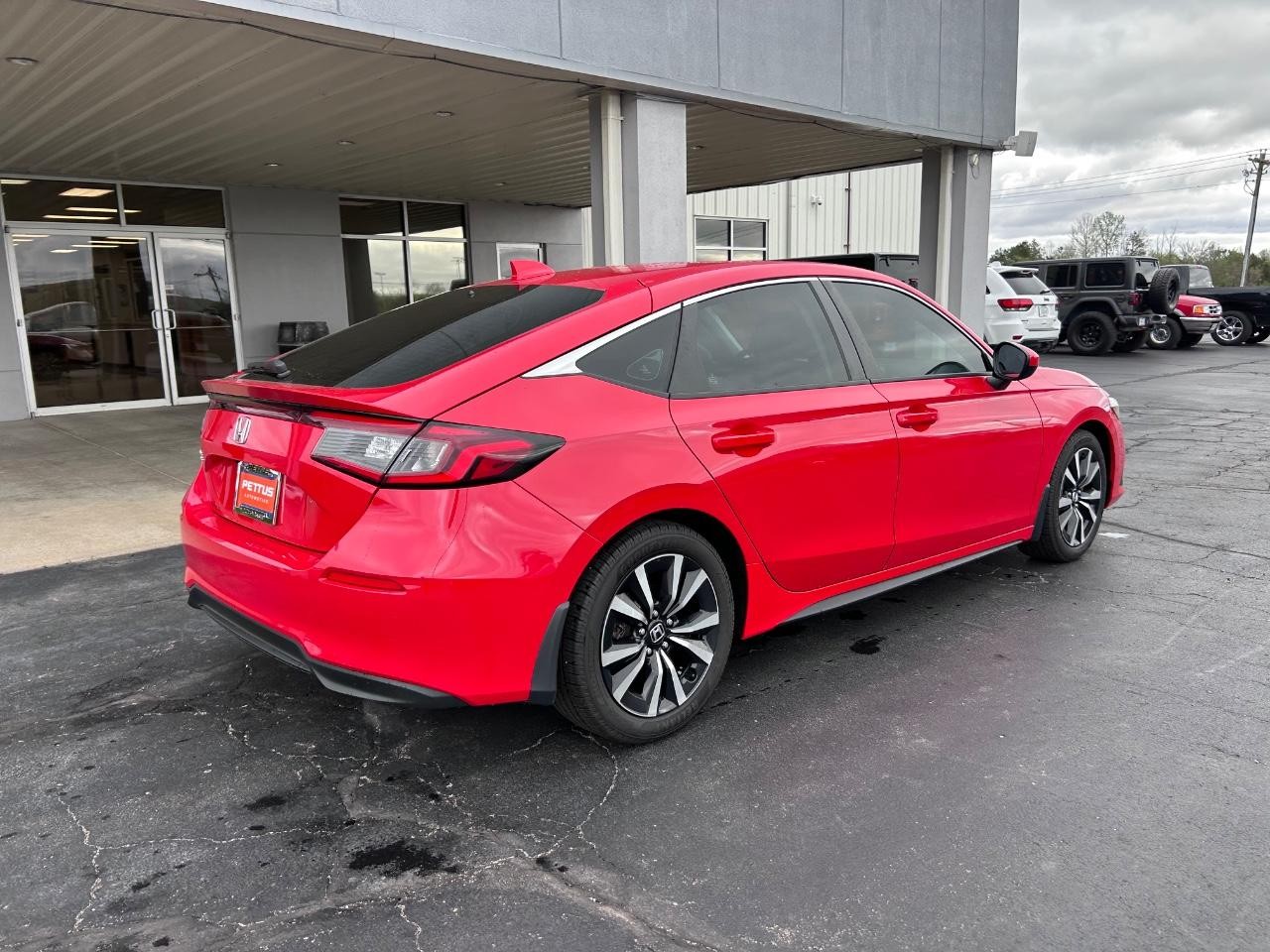 2022 Rallye Red Honda Civic Hatchback EX-L FWD Sedan