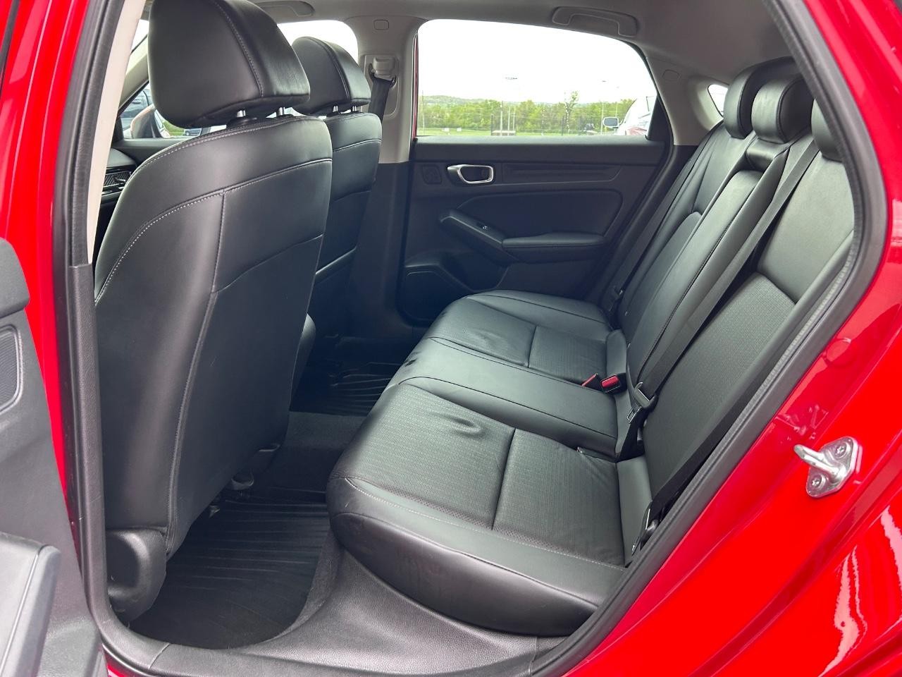 2022 Rallye Red Honda Civic Hatchback EX-L FWD Sedan