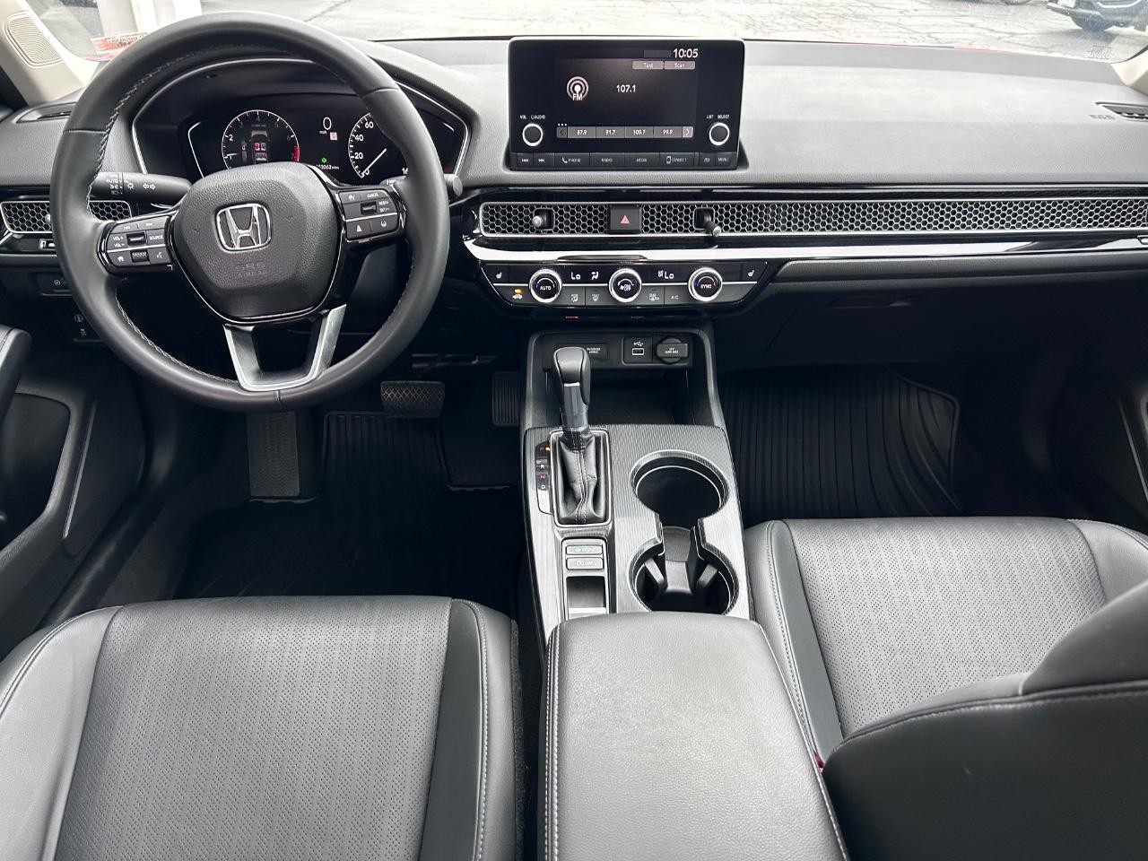 2022 Rallye Red Honda Civic Hatchback EX-L FWD Sedan