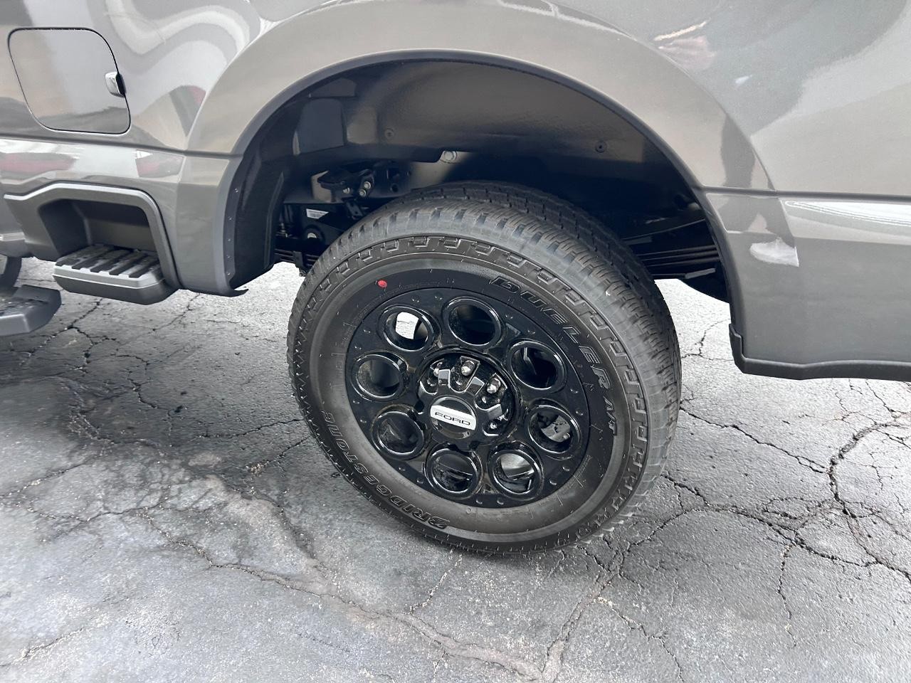 2025 Carbonized Gray Metallic Ford Super Duty F-250 SRW 4X4 Truck