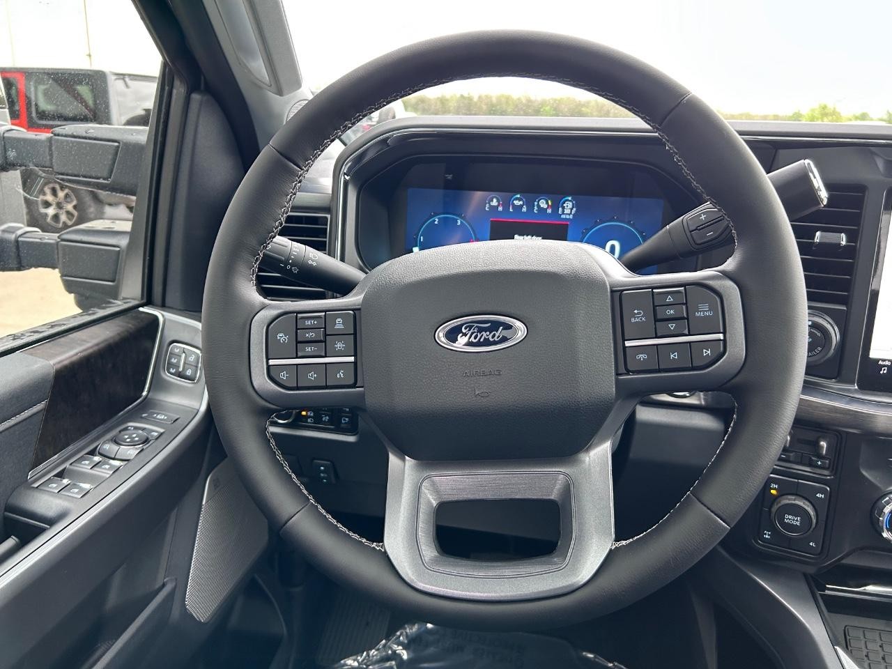 2025 Carbonized Gray Metallic Ford Super Duty F-250 SRW 4X4 Truck