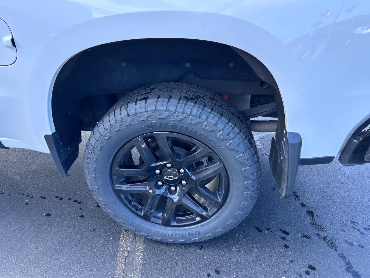 2022 Summit White Chevrolet Silverado 1500 LT Trail Boss 4X4 Truck
