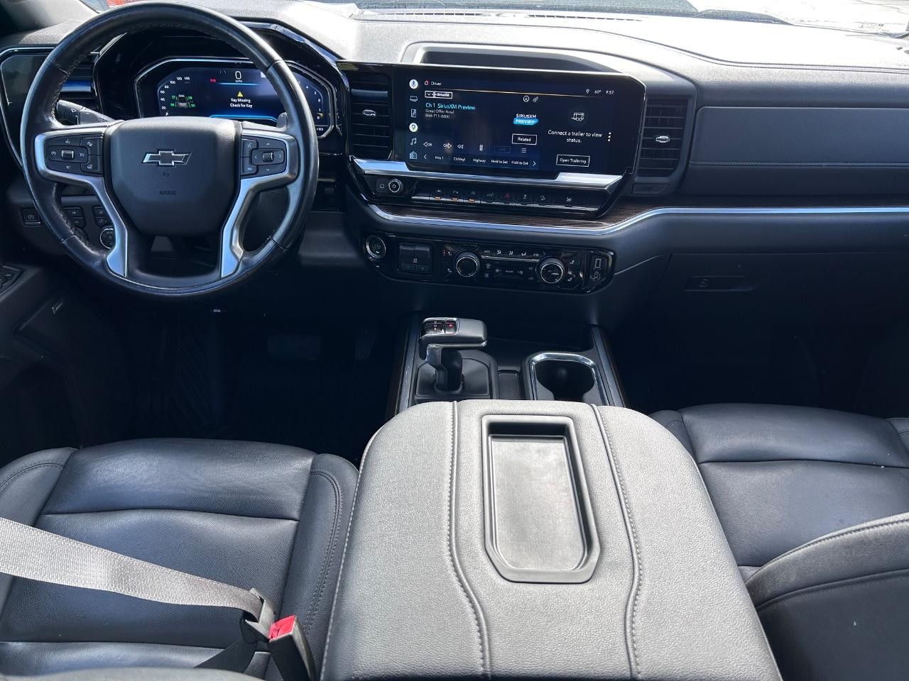 2022 Summit White Chevrolet Silverado 1500 LT Trail Boss 4X4 Truck